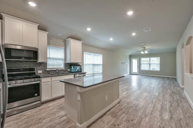 11210 Pavonia Creek Court, Richmond, TX 77406