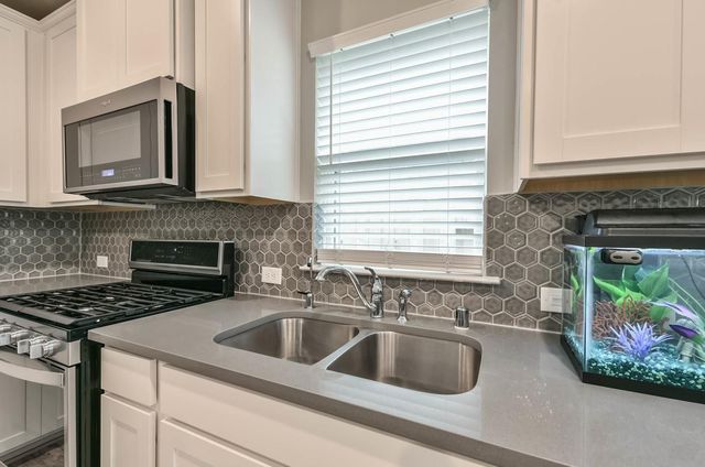 11210 Pavonia Creek Court, Richmond, TX 77406