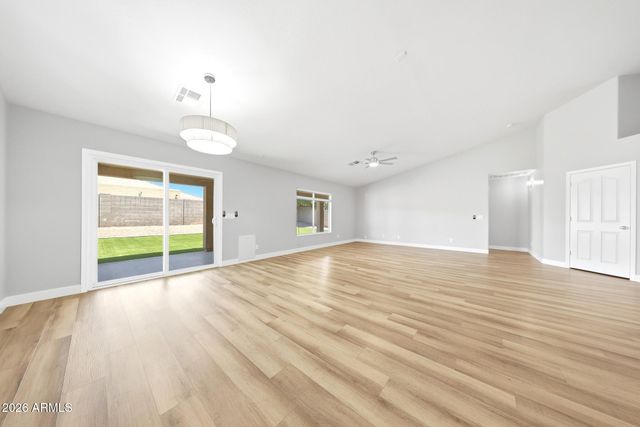 3686 E MEADOW LAND Drive, San Tan Valley, AZ 85140