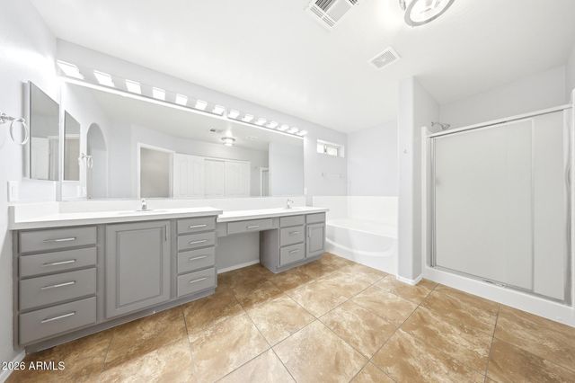 3686 E MEADOW LAND Drive, San Tan Valley, AZ 85140