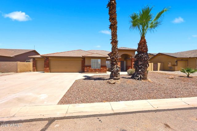 3686 E MEADOW LAND Drive, San Tan Valley, AZ 85140