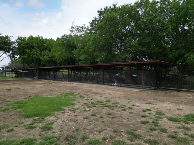 200 Corral Road, Godley, TX 76044