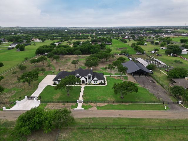 200 Corral Road, Godley, TX 76044