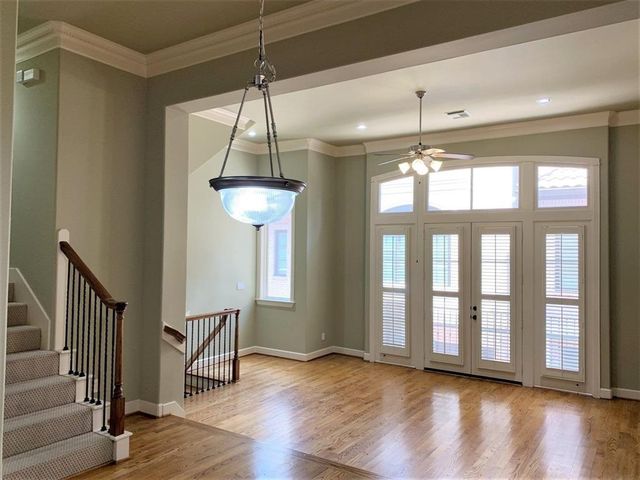 5033 La Branch Street, Houston, TX 77004
