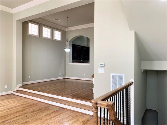 5033 La Branch Street, Houston, TX 77004