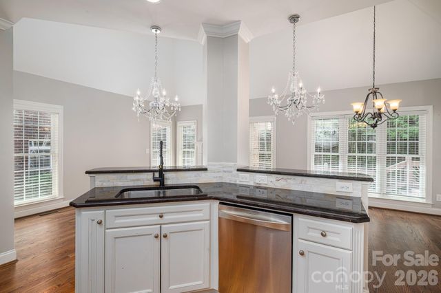 4012 Saint Andrews Court, Cramerton, NC 28032