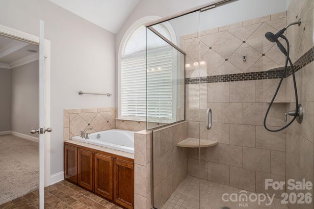 4012 Saint Andrews Court, Cramerton, NC 28032