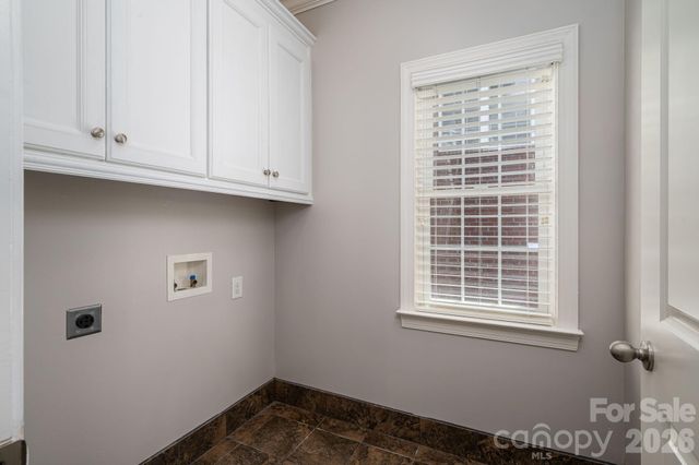 4012 Saint Andrews Court, Cramerton, NC 28032