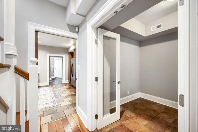 117 W HAMBURG ST, Baltimore, MD 21230