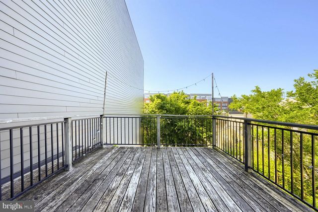 117 W HAMBURG ST, Baltimore, MD 21230