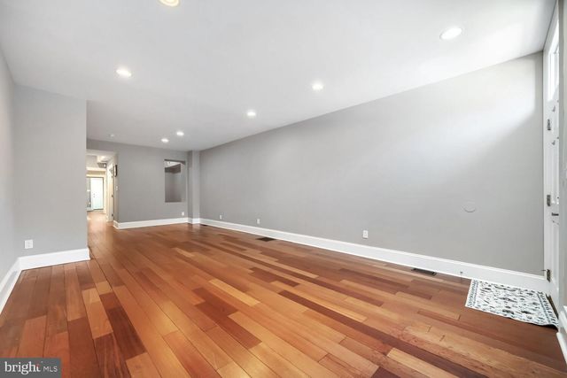 117 W HAMBURG ST, Baltimore, MD 21230