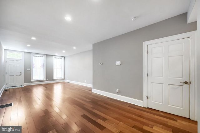 117 W HAMBURG ST, Baltimore, MD 21230
