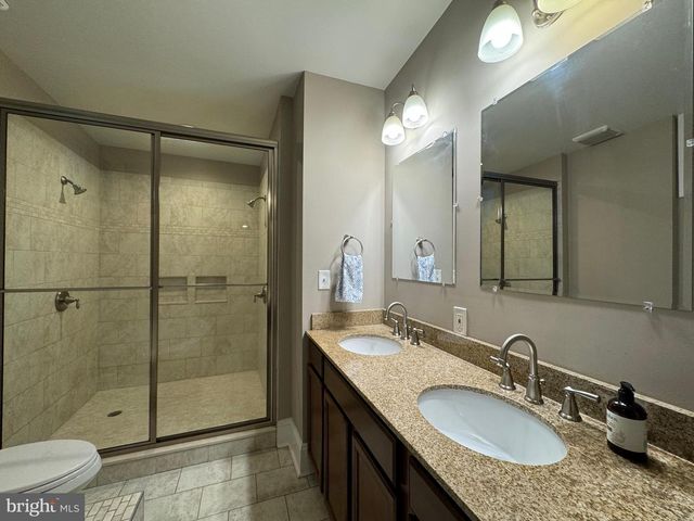 117 W HAMBURG ST, Baltimore, MD 21230