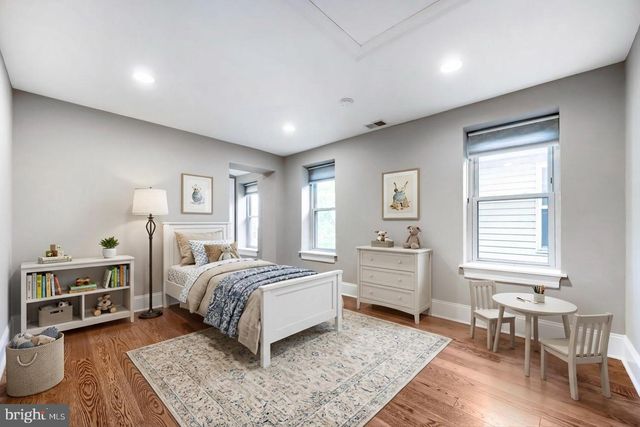117 W HAMBURG ST, Baltimore, MD 21230
