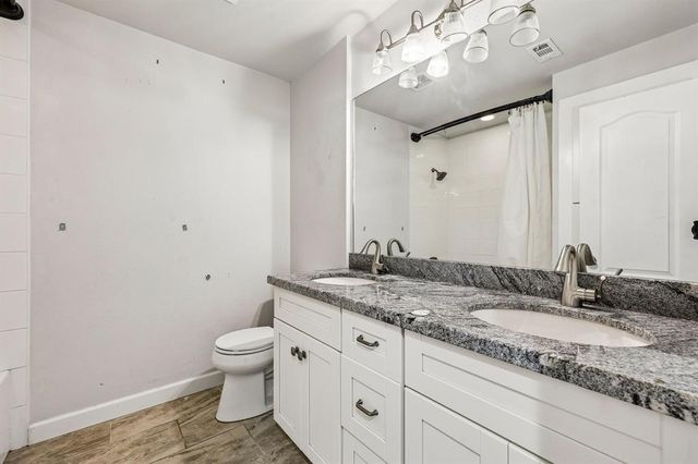 808 Dale DR, San Marcos, TX 78666