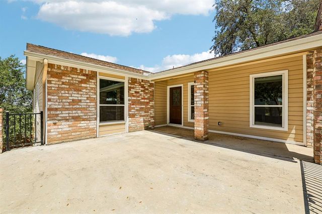808 Dale DR, San Marcos, TX 78666
