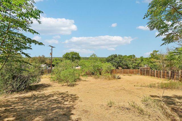 808 Dale DR, San Marcos, TX 78666