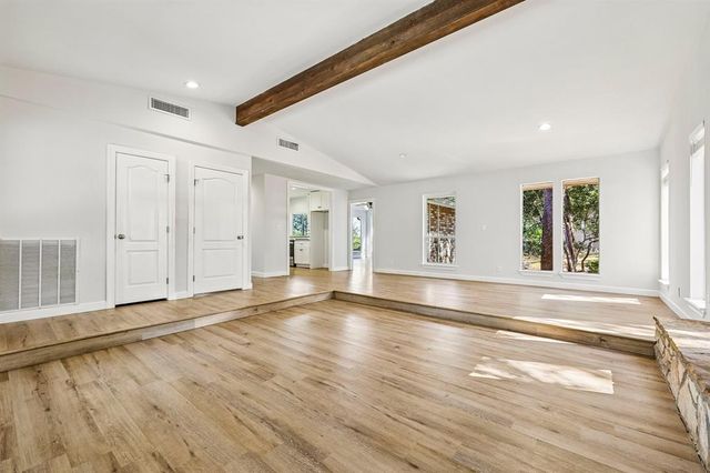 808 Dale DR, San Marcos, TX 78666