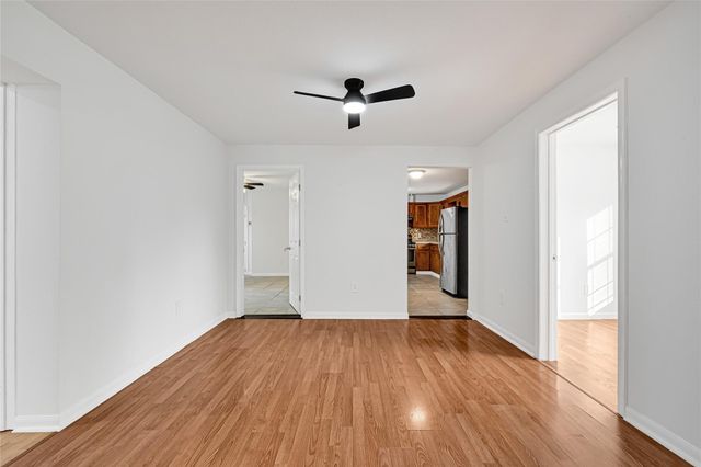 715 N 1st Street, Baytown, TX 77520
