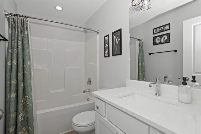1116 NW Benjamin Drive, Ankeny, IA 50023