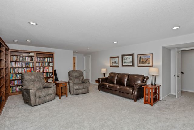 1116 NW Benjamin Drive, Ankeny, IA 50023