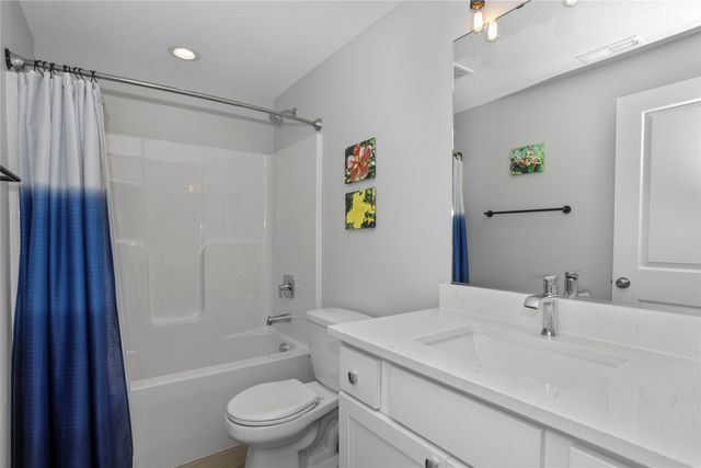 1116 NW Benjamin Drive, Ankeny, IA 50023