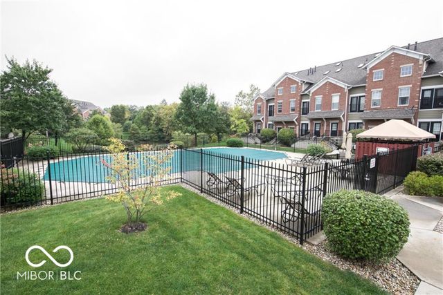 6626 Reserve Drive, Indianapolis, IN 46220