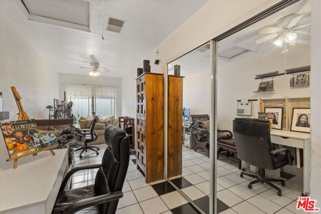 19941 Carmania Lane, Huntington Beach, CA 92646