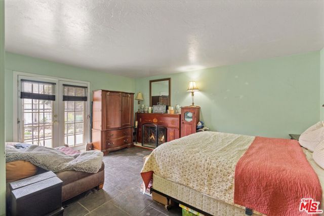 19941 Carmania Lane, Huntington Beach, CA 92646