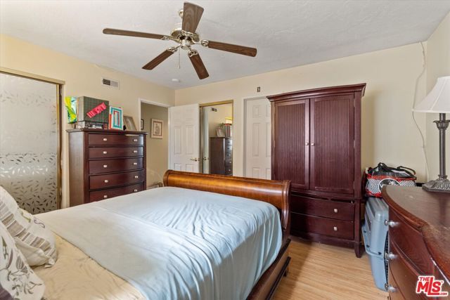 19941 Carmania Lane, Huntington Beach, CA 92646