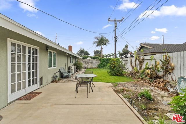 19941 Carmania Lane, Huntington Beach, CA 92646