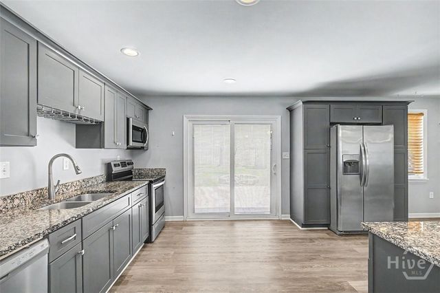10 Burbank Boulevard, Savannah, GA 31419