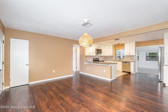 320 Nelson Drive, Merritt Island, FL 32953