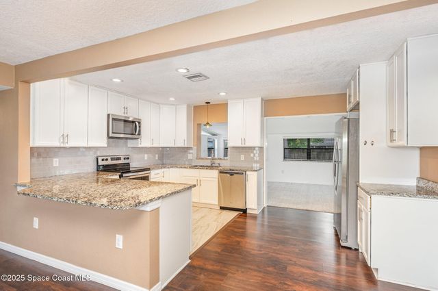 320 Nelson Drive, Merritt Island, FL 32953