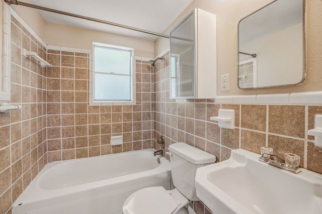 1571 W Ash Street, Stephenville, TX 76401