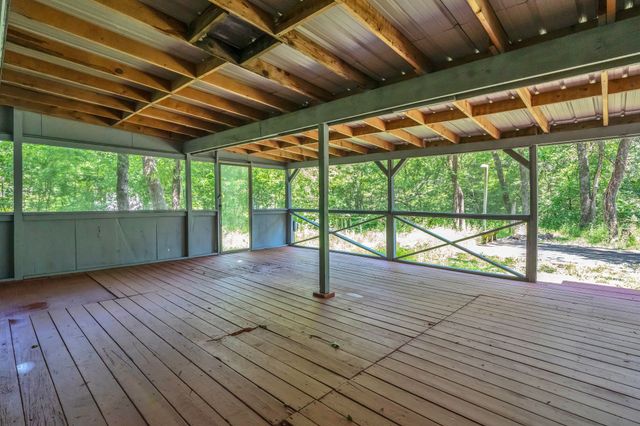 84 Natchez Road, Pottsboro, TX 75076