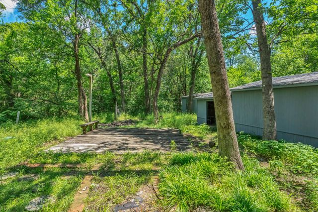 84 Natchez Road, Pottsboro, TX 75076