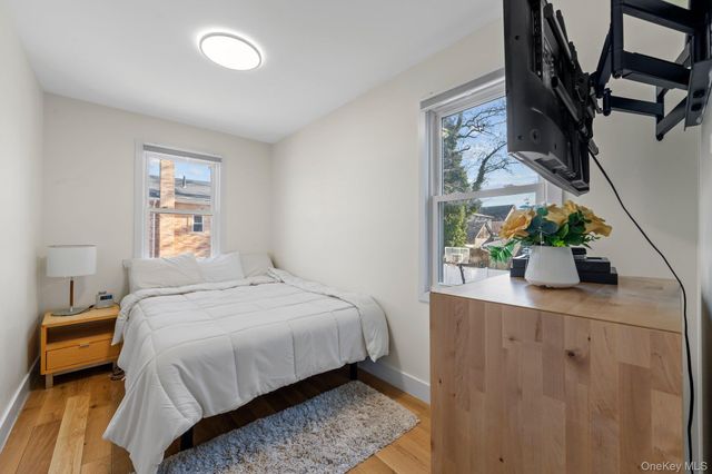 15404 14th Avenue, Whitestone, NY 11357