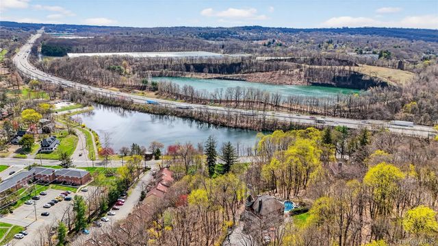 65 Rockledge Drive, Suffern, NY 10901