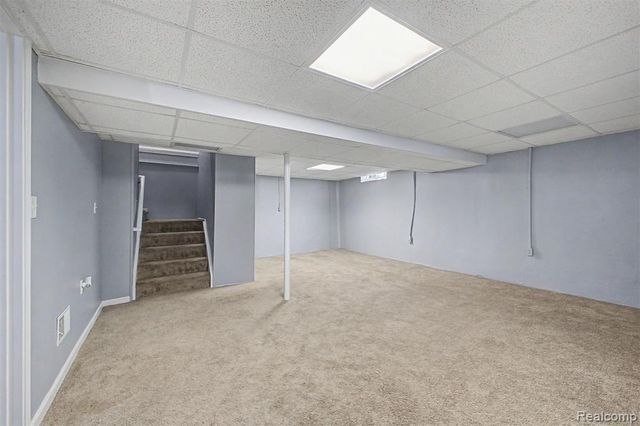 3627 Heritage Parkway, Dearborn, MI 48124