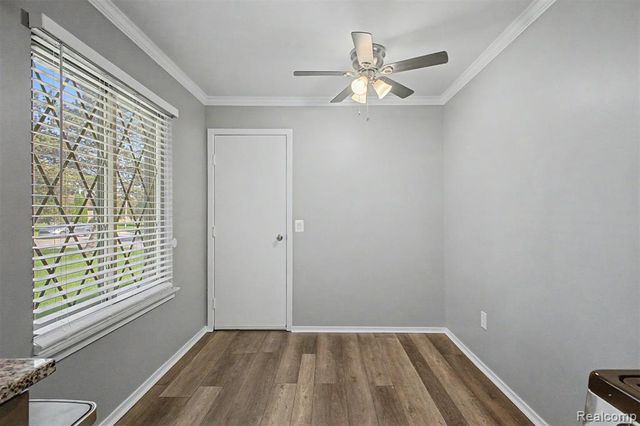3627 Heritage Parkway, Dearborn, MI 48124