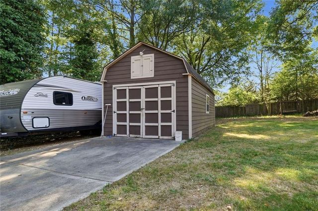 3824 Sanders SW, Marietta, GA 30008