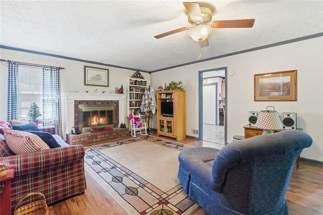 3824 Sanders SW, Marietta, GA 30008