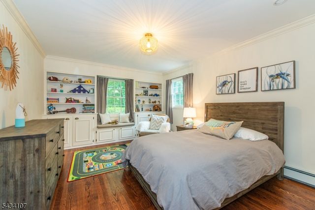 724 Ridge Rd, Kinnelon Boro, NJ 07405