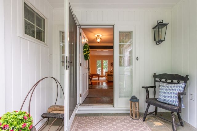 724 Ridge Rd, Kinnelon Boro, NJ 07405