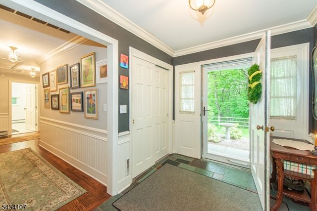 724 Ridge Rd, Kinnelon Boro, NJ 07405