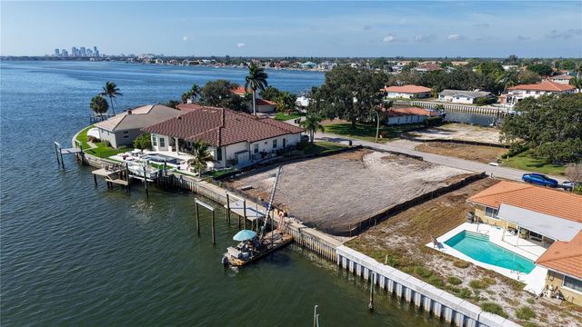 1920 HAWAII AVENUE NE, St Petersburg, FL 33703