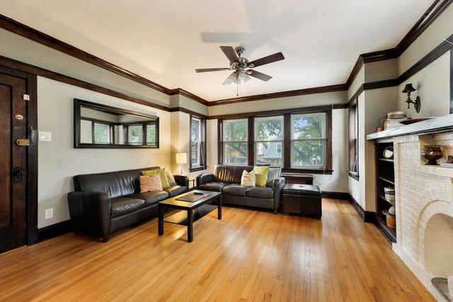 3725 N Bernard Street 2, Chicago, IL 60618