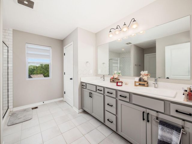 7233 Celebration Drive, Powell, OH 43065