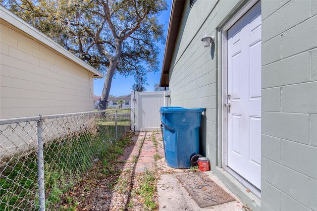 1929 LINDA AVENUE, Ormond Beach, FL 32174